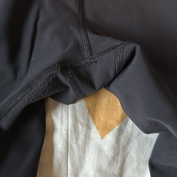 Lululemon Highrise Leggings - Picture 5 of 5